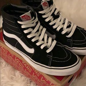 SK8-Hi black/White Vans